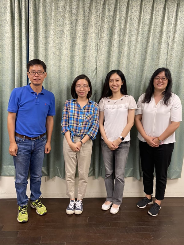 口試與口試委員合影